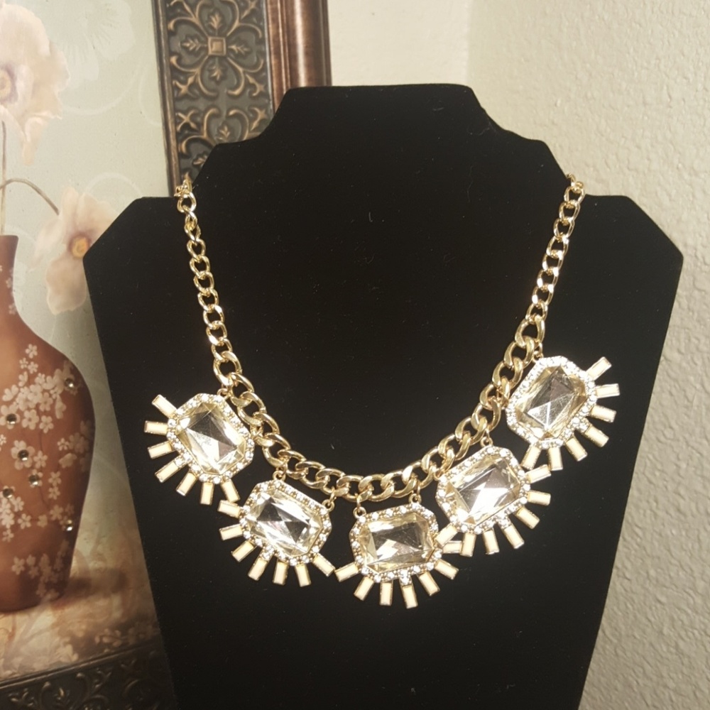 New York and company Gold and White Necklace